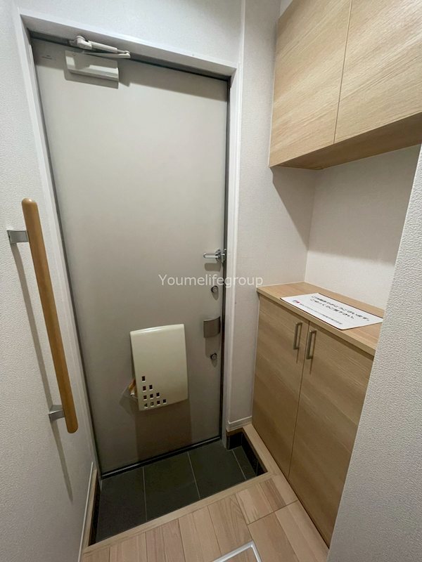 シュトラント茅ヶ崎 玄関