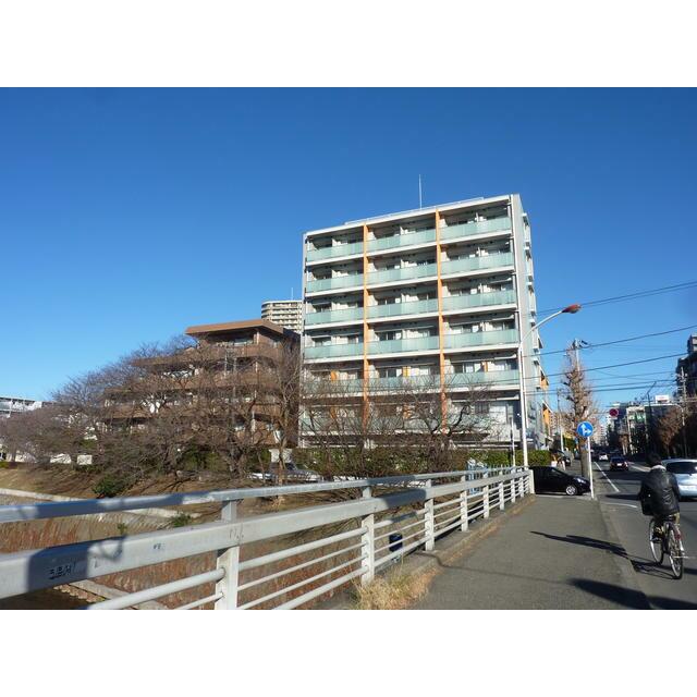 アース湘南台 302号室 外観