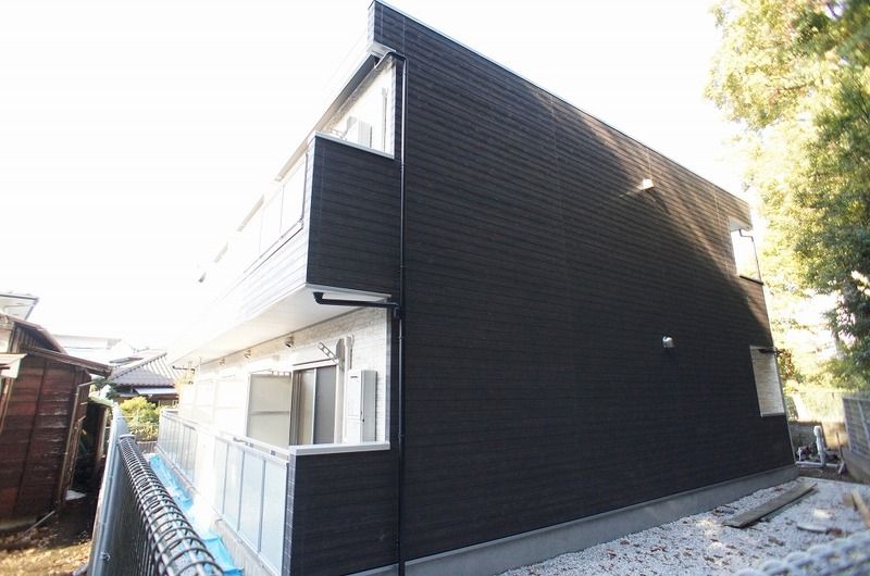 リブリ・LUCIA湘南 202号室 外観