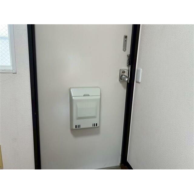 ロイヤル湘南 玄関