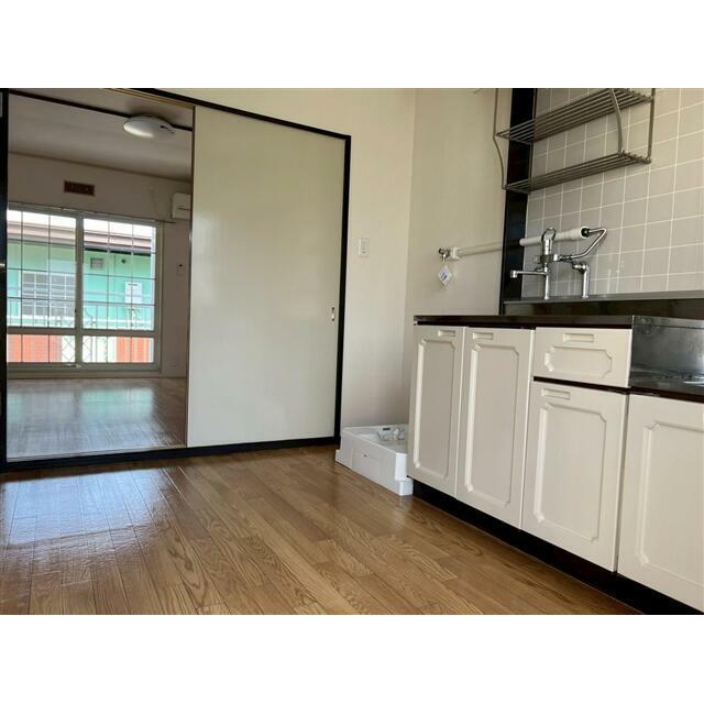 ロイヤル湘南 リビング