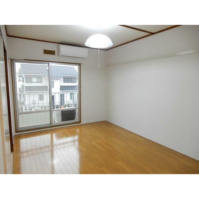 コーポ愛甲 ベッドルーム