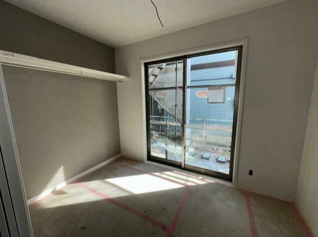 ひなたと春風のラテ ベッドルーム