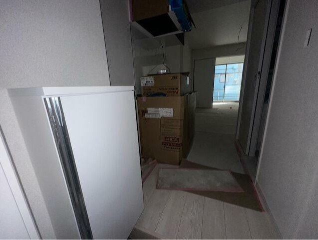 ひなたと春風のラテ 玄関