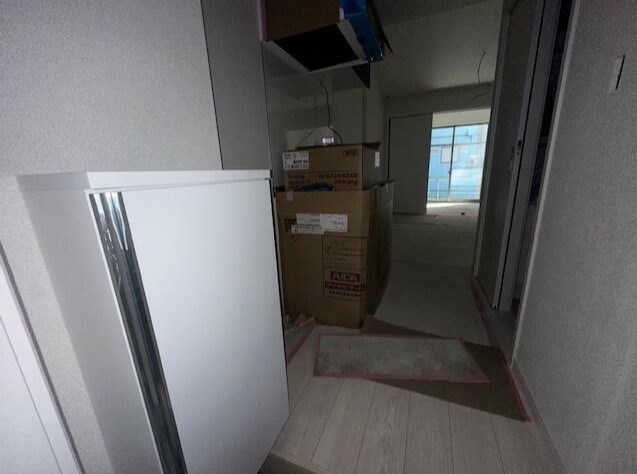 ひなたと春風のラテ 玄関