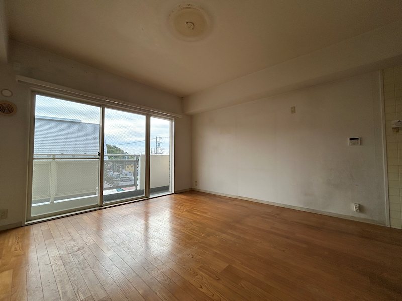 戸塚ウエスト・ウッド リビング