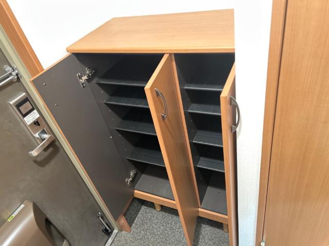 ＴＨ・ルミナス 玄関