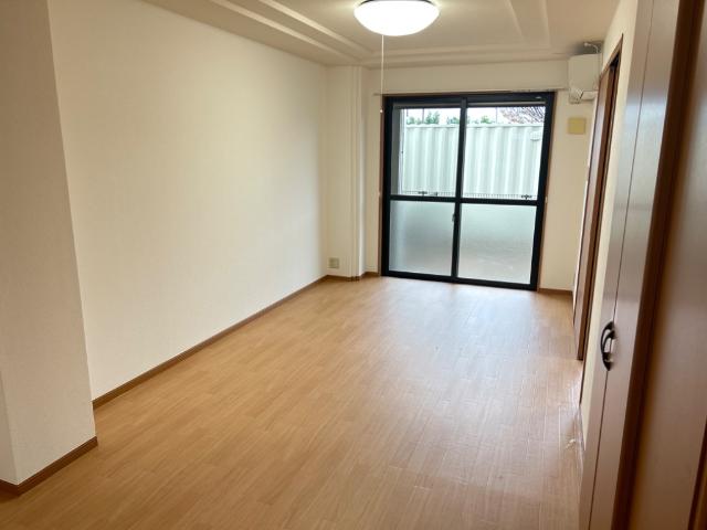 ＴＨ・ルミナス リビング