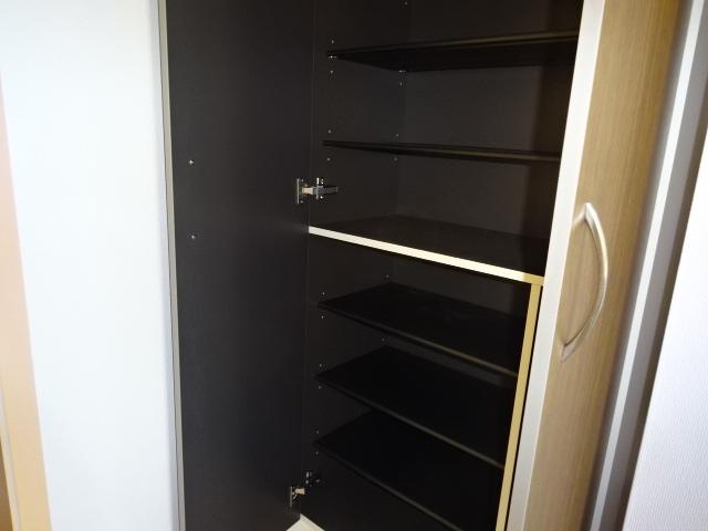 アイルトンハウス その他8