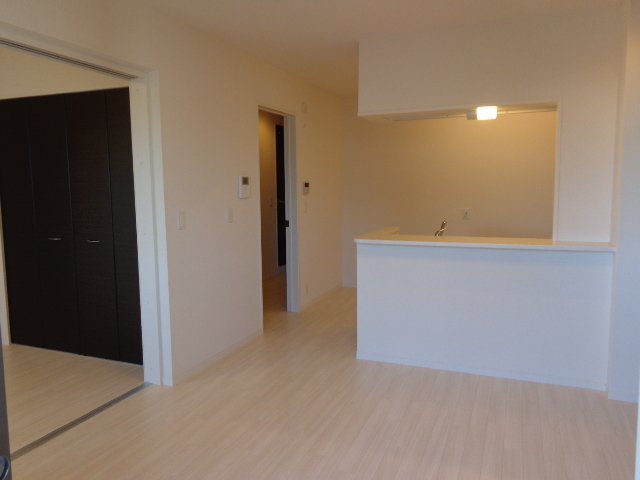 ガーデンコート・Ｎ リビング