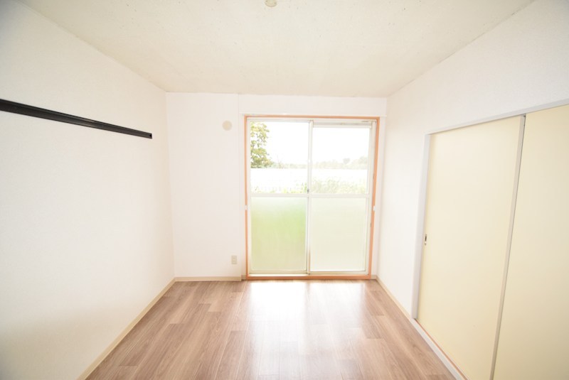 パークサイド清水 ベッドルーム