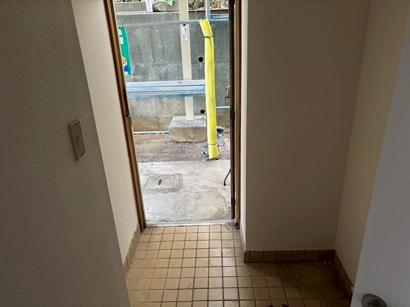 ラウンドハウスマンション 玄関