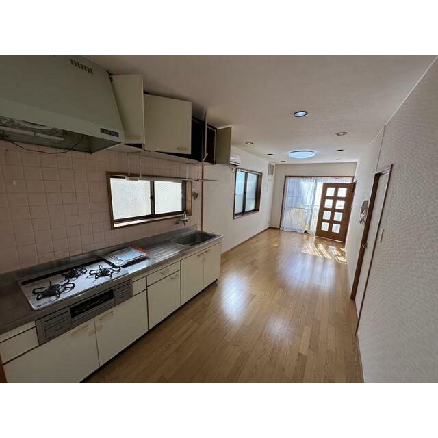 神明町アパート リビング