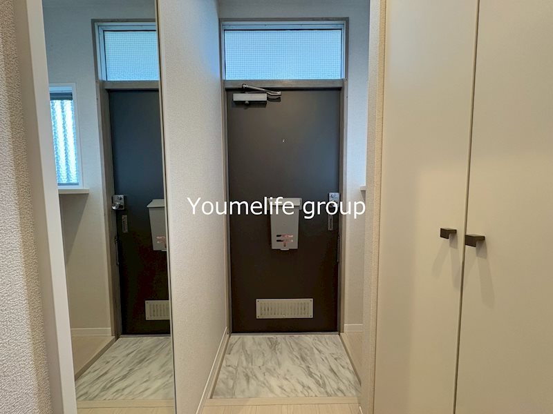 クローバーハイツ 玄関