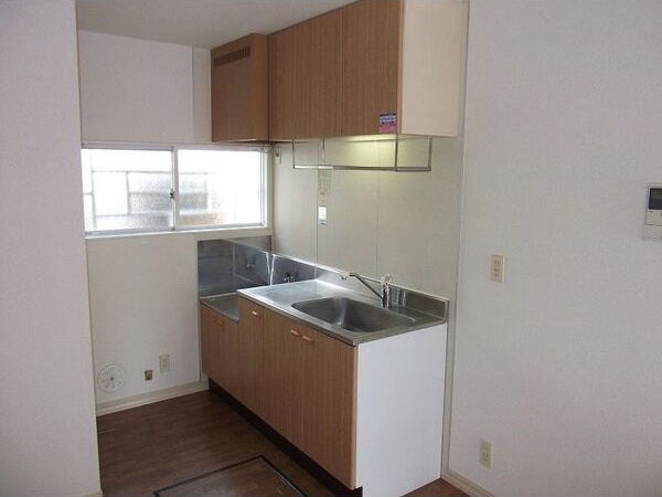 サニーハイツ神戸A キッチン