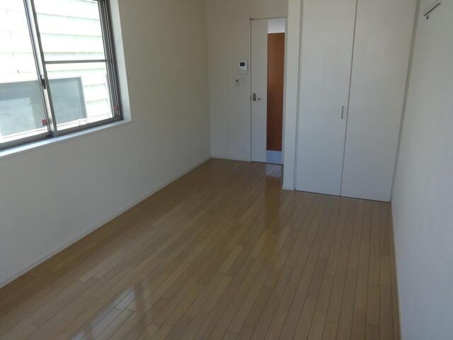 メゾン　オーク ベッドルーム