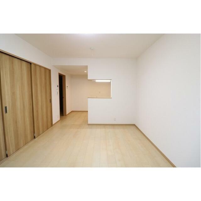 メゾン　ラ・セーヌ リビング