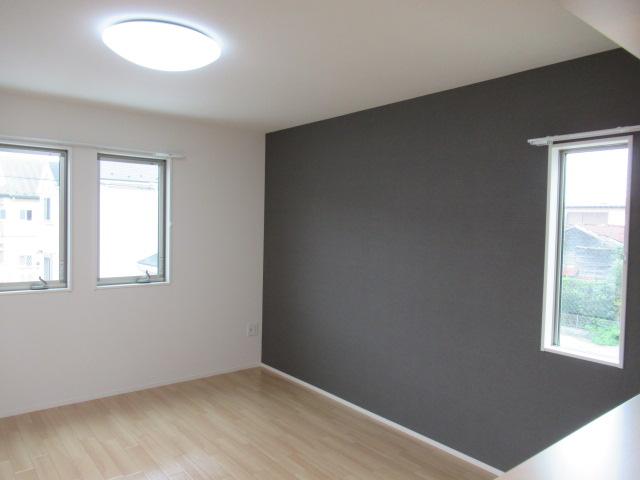 パーシモン リビング