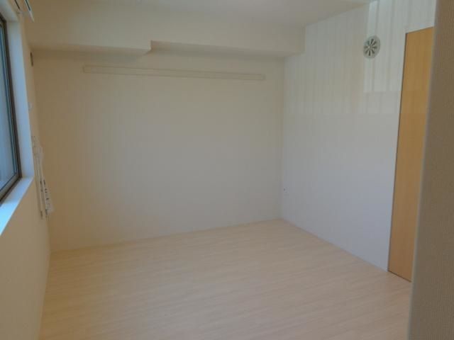 ヴェルジェ　コリーヌ（Ｖｅｒｇｅｒ　Ｃｏｌｌｉｎｅ） その他5