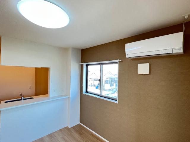 厚木市下川入新築アパート リビング