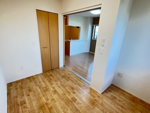 厚木市下川入新築アパート ベッドルーム