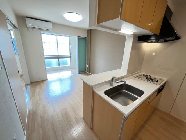 厚木市下川入新築アパート リビング