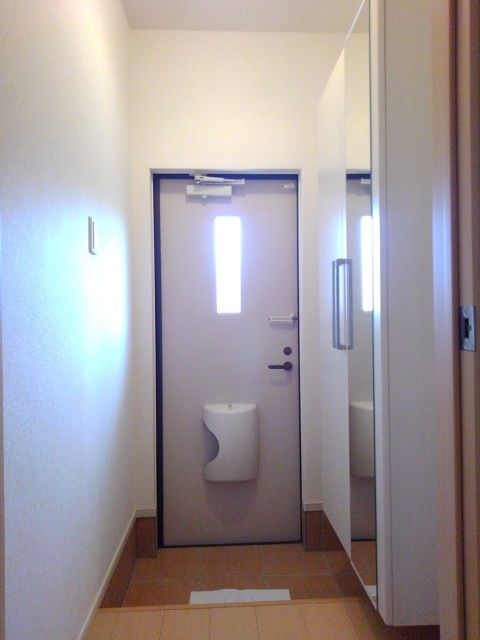 サンリットヴィラⅣ 玄関