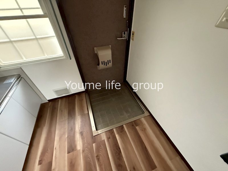 パインハイツ3 玄関