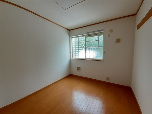 プラム　ブルック その他1