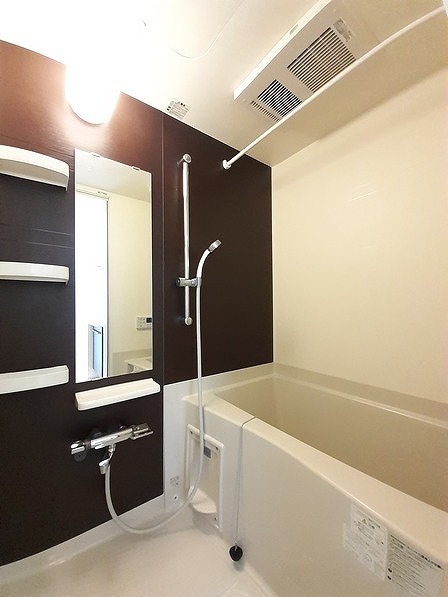 ラ・ルミエール湘南 風呂画像