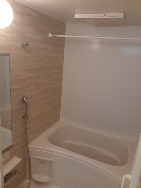 アムール 風呂画像