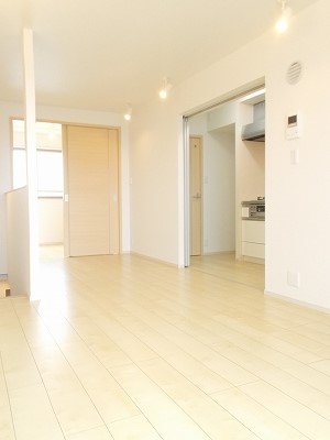 ユトリナ湘南　Ａ リビング