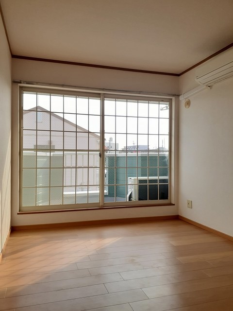 フォレストツルマキ リビング