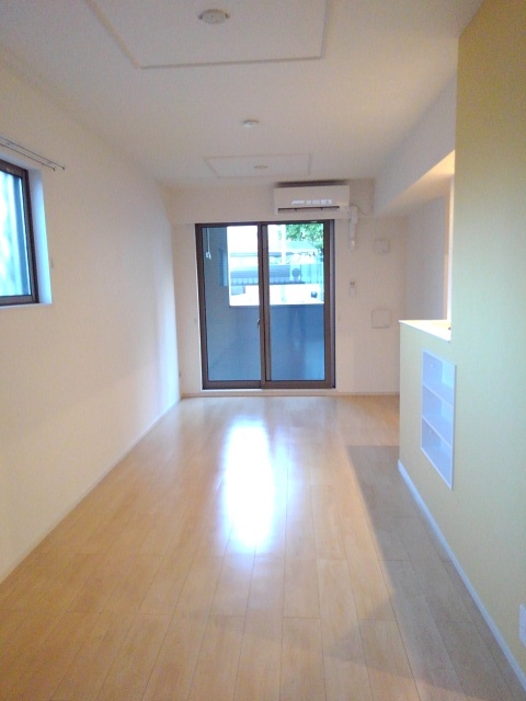 プラムパルデⅡ リビング