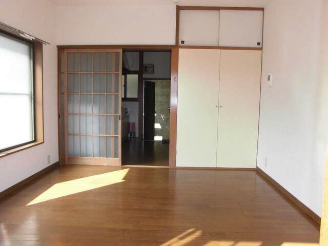 ピュアタウン東海大学駅前 ベッドルーム