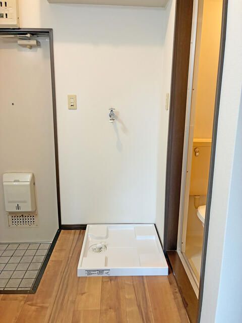 ティモンあさひ 玄関