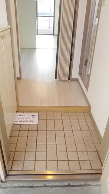 インペリア砥上 玄関