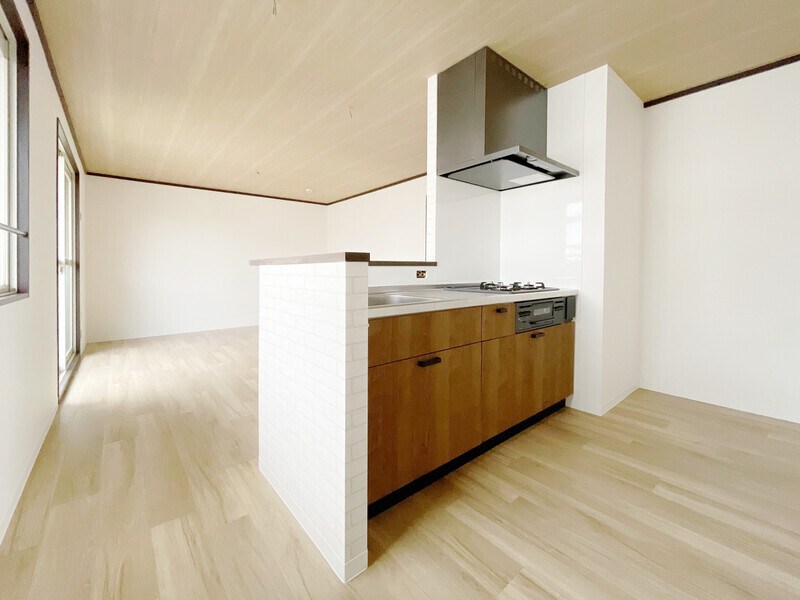 オレンジヒルズ リビング