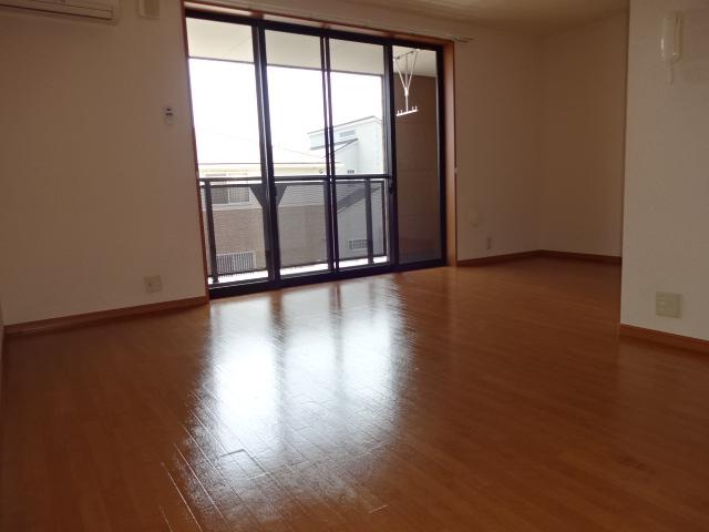 フレンドシップＳＨＯＮＡＮ リビング