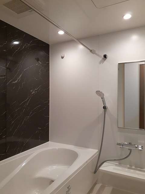 ヴァンベール　椿 風呂画像