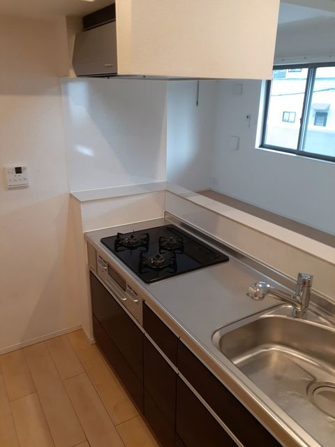 ＩＮＩＳＨＩＥ鎌倉 キッチン