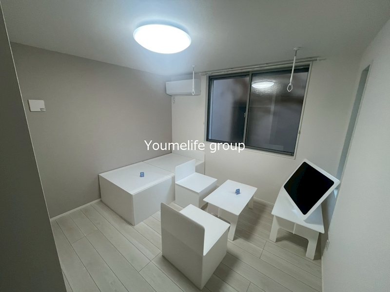 カインドネス厚木旭町Ⅱ リビング