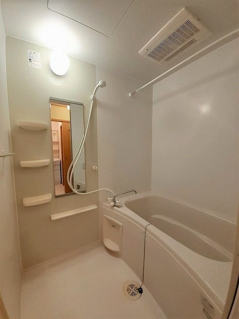 シャトーアンジュ 風呂画像