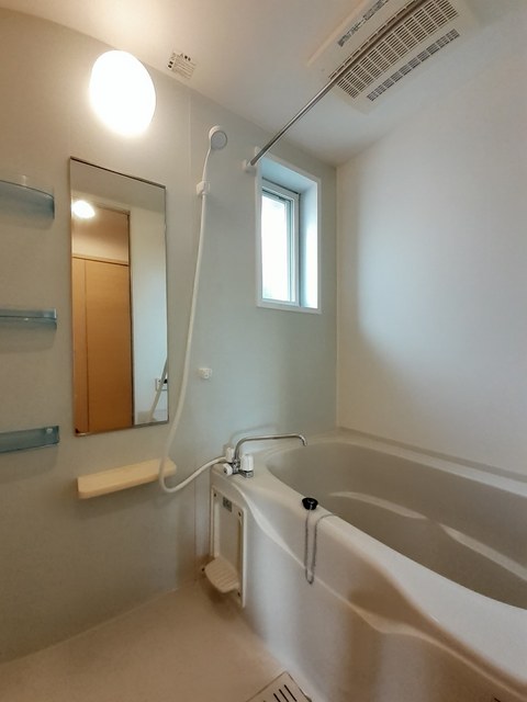 ポロニア　参番館 風呂画像