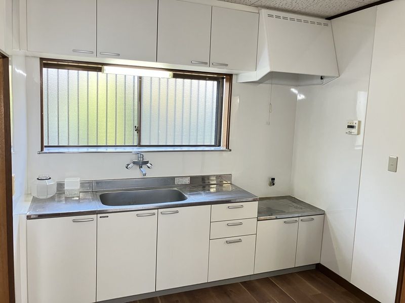 三上貸家 キッチン