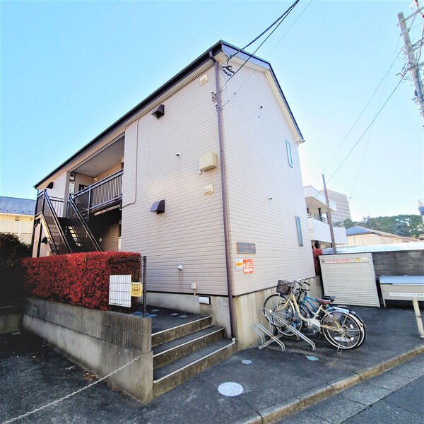 パセオ・リレント 103号室 外観