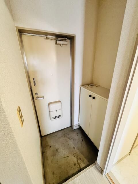 コーポコスモス 玄関