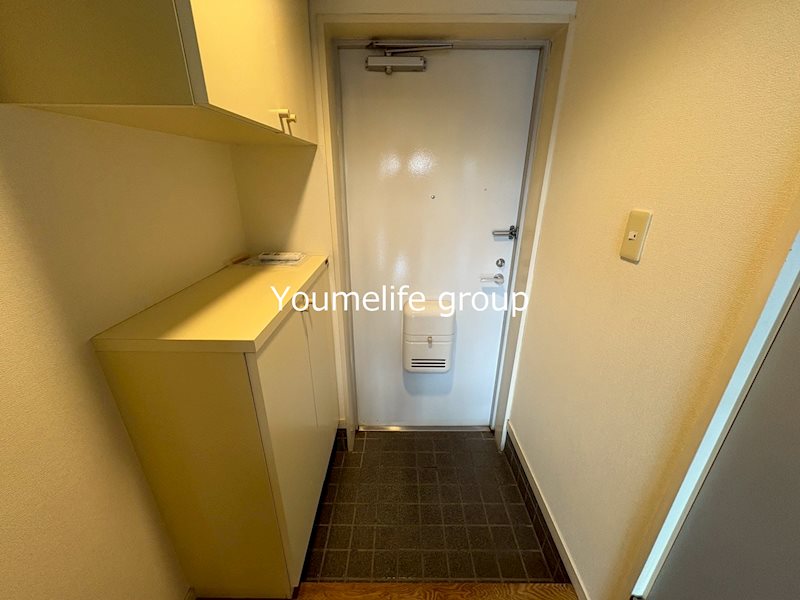 ゆたかビル 玄関