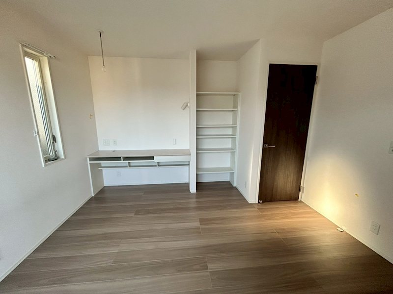 愛甲西貸家　C1 ベッドルーム