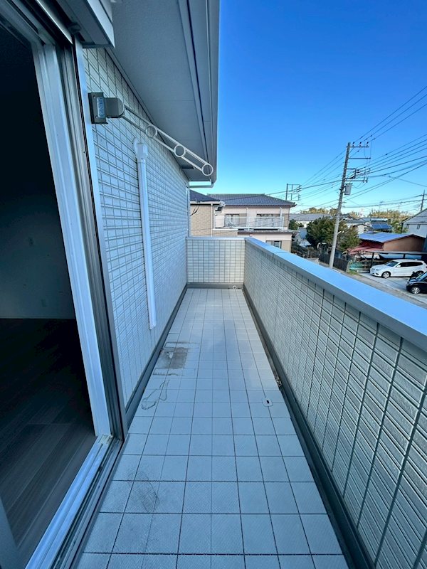 愛甲西貸家　C1 ベランダ